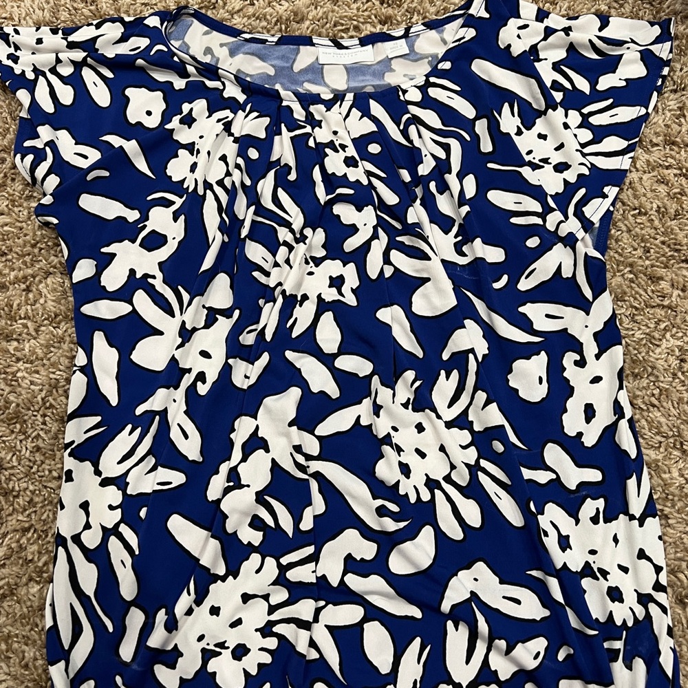 New York and company, blue, xs, short sleeve blouse